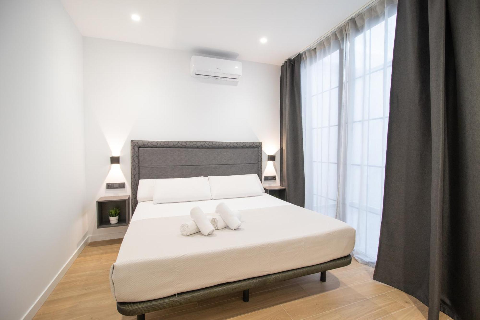Bedtime Suites By Concept Flats Valensiya Dış mekan fotoğraf