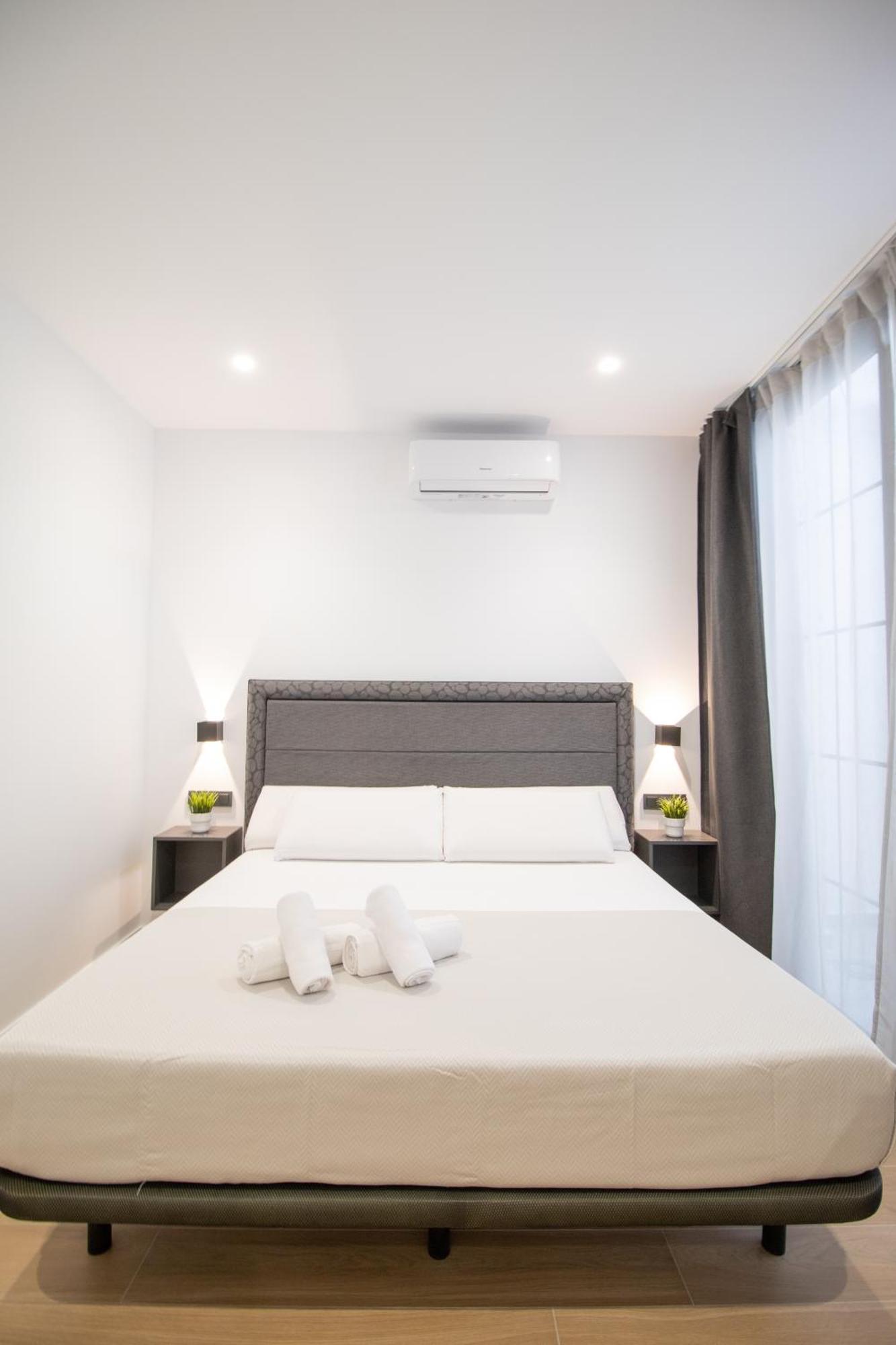 Bedtime Suites By Concept Flats Valensiya Dış mekan fotoğraf