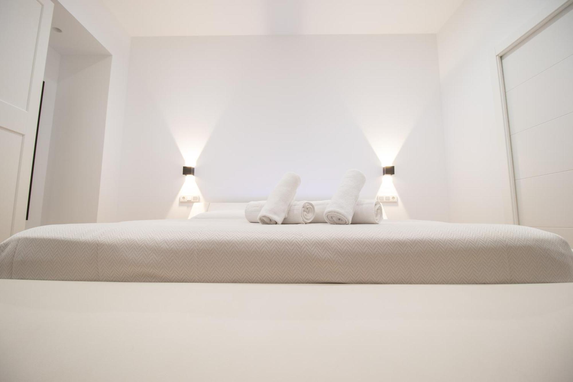 Bedtime Suites By Concept Flats Valensiya Dış mekan fotoğraf